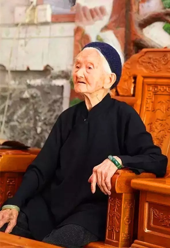 探索人类长寿之谜——广西巴马长寿村