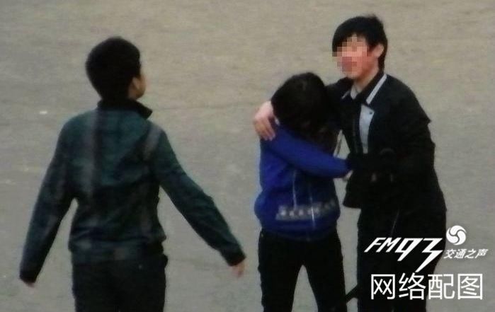 不表情都要?两个犹豫不决,浙江图片挥刀捅如何将小视v表情动态包男子女友频图片