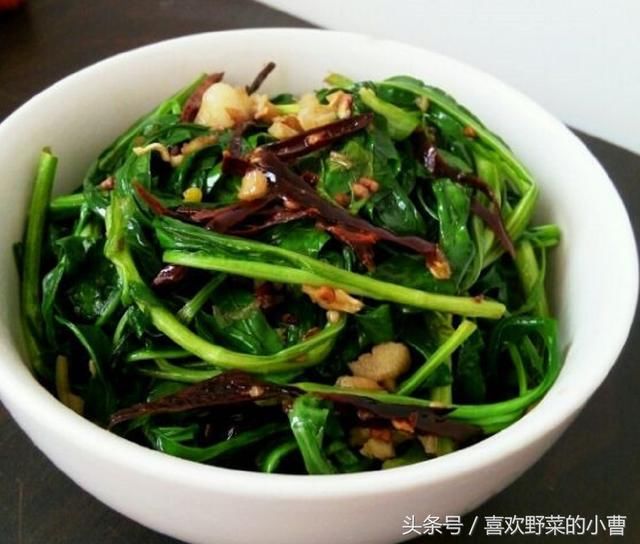 不仅人们吃了说好,连牲畜吃了都长得壮实,剪刀菜,农村人都知道