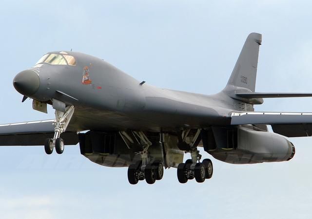 美国f1签证被秒拒图片