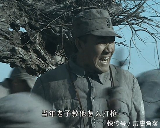 《亮剑》此人贵为团长,却被李云龙鄙视,但1955年他是中将军衔!