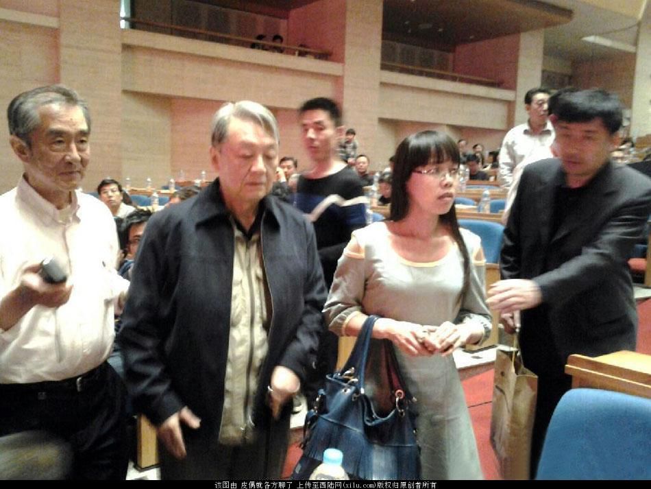 毛远新出狱为何不入党:过去入不了现在不想入