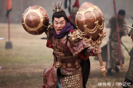 秦琼排行末尾,李元霸双锤制霸天下,却打不过一个老人?