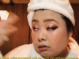 直美说这个腮红她用了五年了 我想说终于有人说大实话了 因为小编