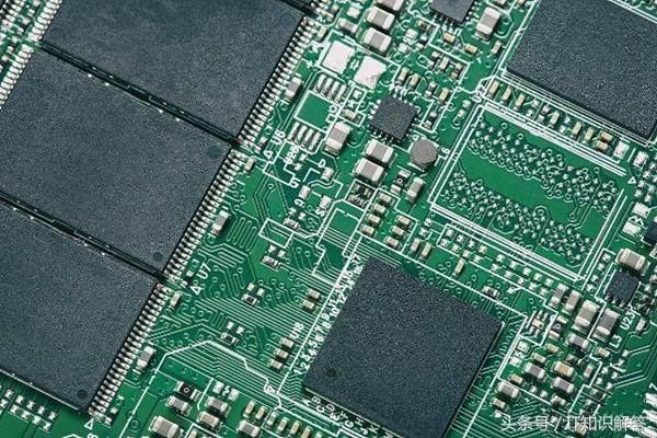 中国cpu芯片龙芯四号_龙芯cpu价格_龙芯cpu是哪个公司