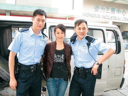 传男友"偷食,tvb《学警狙击》第一女主角,现年36岁已经分手