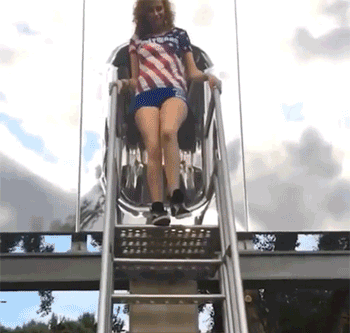 最新一期内涵爆笑动图 妹子,这菜看起来好好吃哦!