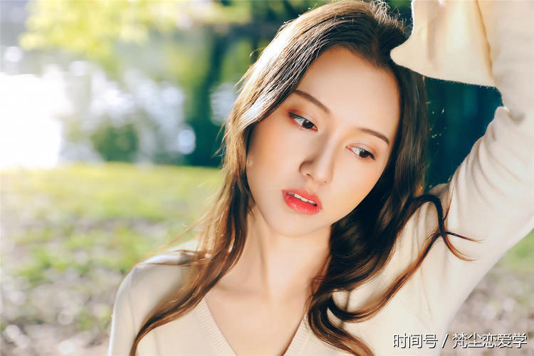 街头遇见心动女生如何搭讪女生?