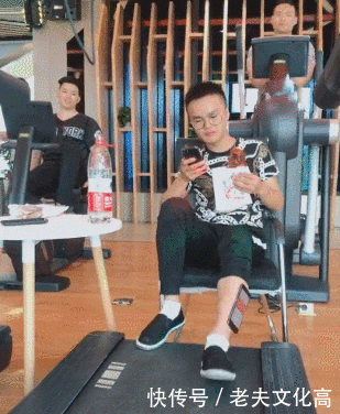 让我来健身,回家要检查步数,道高一尺 ,魔高一丈!