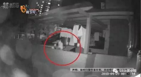 俩美女常结伴看路上手帕嫌不过瘾合伙偷光棍内衣美女5分钟裸体魔术图片