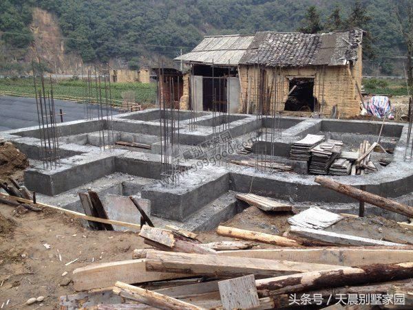 在农村建三层别墅,地基要挖多深?需要注意些什么?