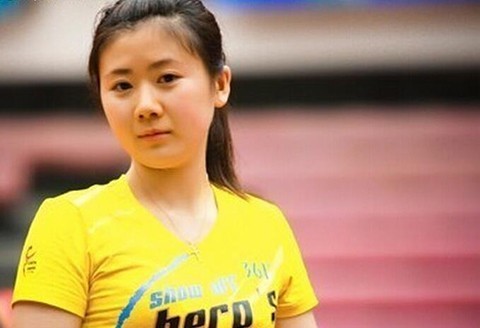 日本乒乓球运动员福原爱宣布退役:5岁第一次来中国练球