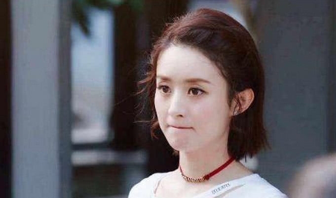 原来赵丽颖不是真名?看完名字后,网友:果然是农村人