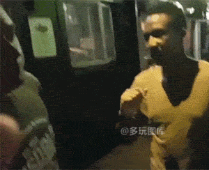 全球搞笑gif:妹子,你晕针的话还怎么能做人家老婆?