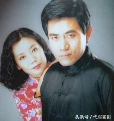 陈宝国与妻子结婚36年无绯闻,网友:最专情的男星!