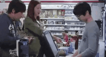 十分搞笑:妹子你在颜值上已经取胜了,别在意这么多