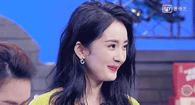 杨幂的鱼尾纹真的很吓人!