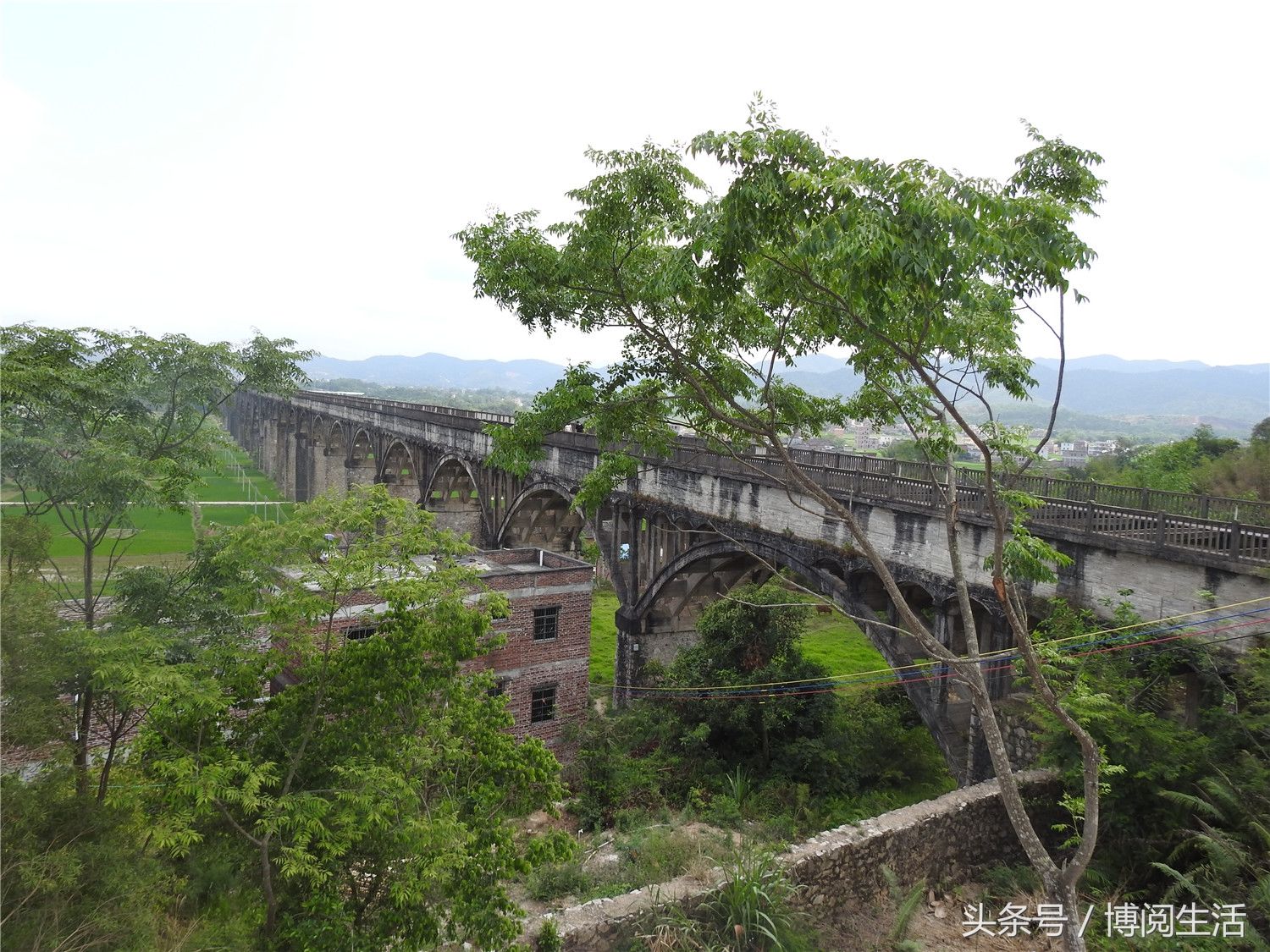 罗定景点:罗平长岗坡渡槽,是目前世界上最长的引水渡槽,奇观