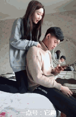 搞笑gif图:这新娘还活着,但是她心已死了!
