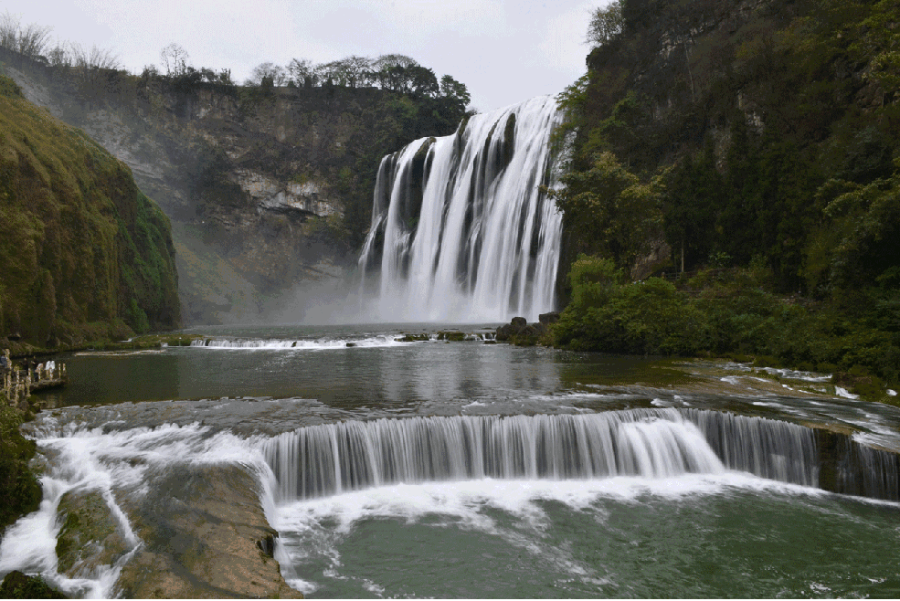 壁纸 风景 旅游 瀑布 山水 桌面 985_658 gif 动态图 动图