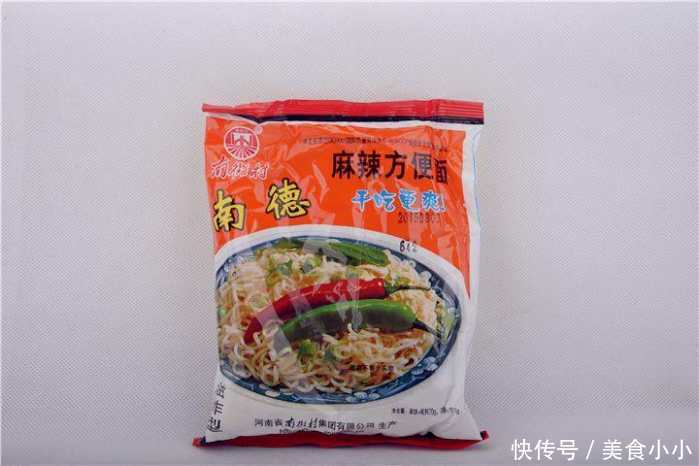 那些年, 我们吃过的方便面, 看到第一个泪崩了.