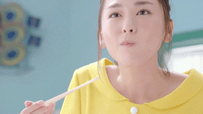 搞笑gif:这是什么电影,这么凶残