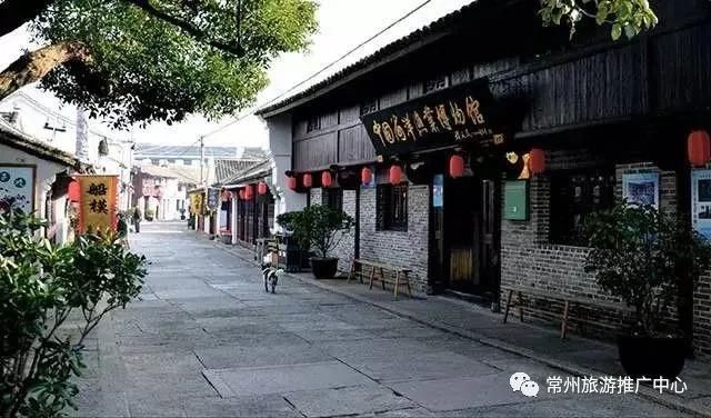 特色:沙溪古镇古街古巷古桥古树处处古迹,名宅名居名园名人赫赫名声