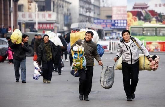 在广州打工,有多少人只能解决温保问题?