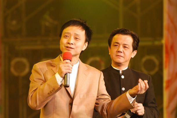 是姜昆徒弟却力挺郭德纲,被赵本山重用曾参演马大帅,还上过春晚