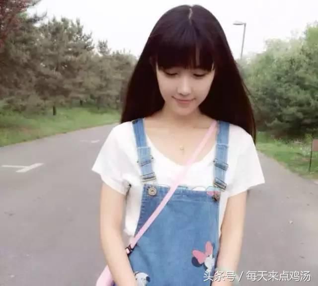 小姐姐渴望你进攻的五个潜台词,尤其是第三个,千载难逢的好时机