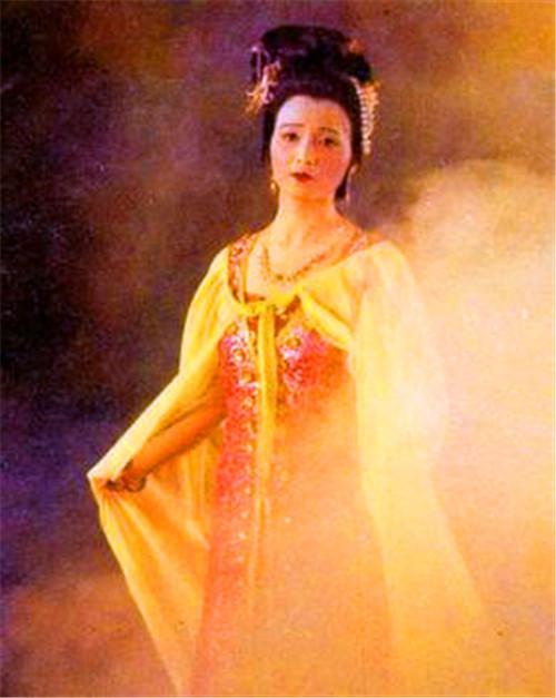 《红楼梦》里的灵异事件和中国鬼神文化