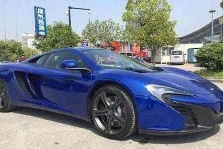 曾今是默默无闻的人,凭一首歌赚到豪车,座驾堪比鹿晗李晨