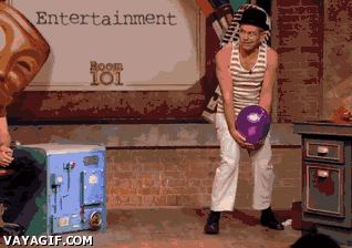 超搞笑gif:这妹子也太机智了点!逢凶化吉啊!