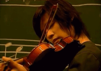 壁纸 剧照 视频截图 350_248 gif 动态图 动图