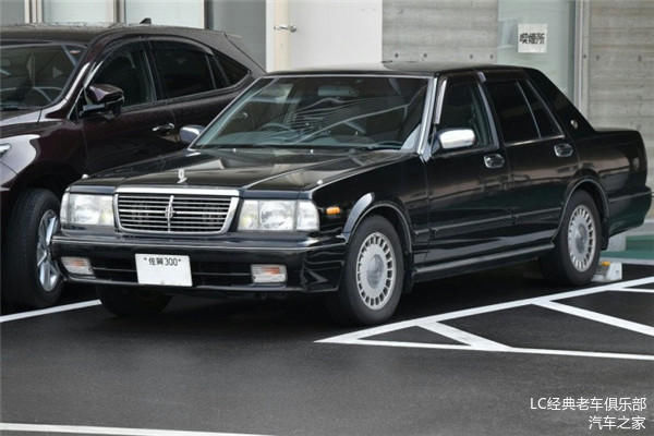 重温经典,90年代的日产豪车--尼桑公爵王y31!