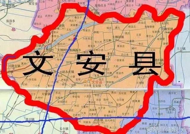 这是我套用了文安县地图的样子,下面我们就可以分析京德高速的走向了.图片