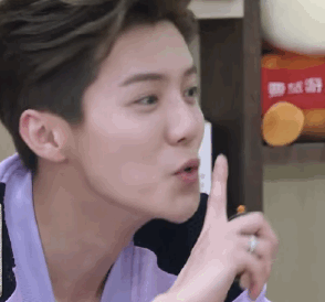 超搞笑gif:一个不会煮饭的人下厨…… 建议珍爱生命 远离厨房
