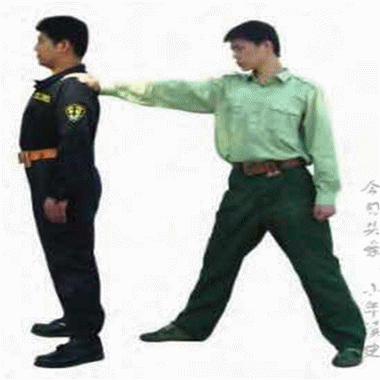 传承自上古战争的格斗技术!收起来慢慢