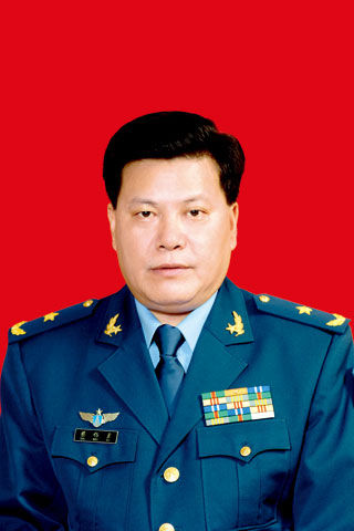 蔡伟素任西部战区空军副参谋长 曾任空军后勤部长