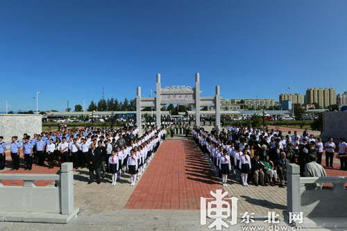 纪念张甲州烈士牺牲80周年活动现场.