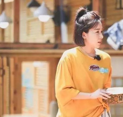 《亲爱的客栈》阚清子穿过5套衣服,图2很少女,图5让纪凌尘动心