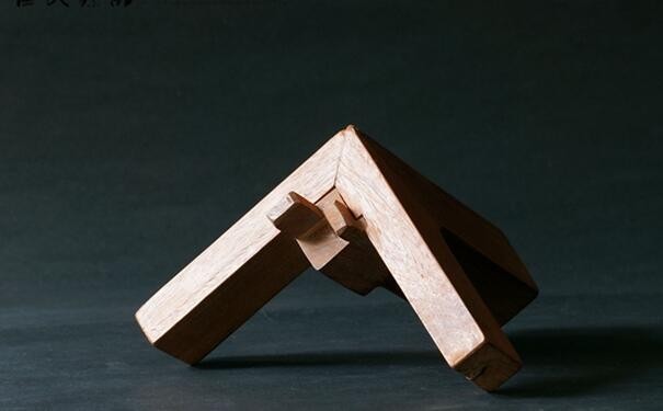 红木家具安装榫卯结构图解:直角明榫和直角暗榫