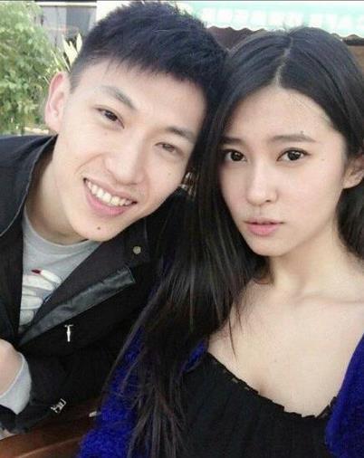 甩掉王思聪后,恋上的cba刘晓宇,看来篮球的魅力真的很大啊!