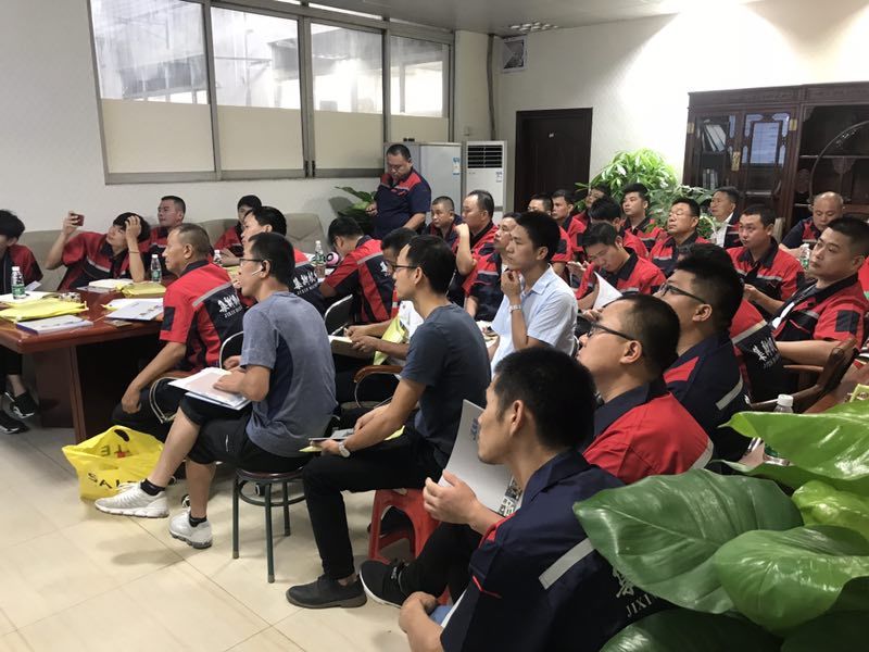 集新机械:第一届实木数控设备培训峰会圆满结束