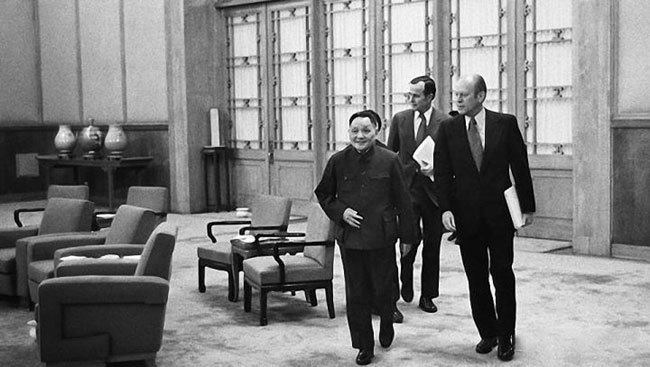 《档案》中国人民的老朋友——老布什与中国的不解情缘