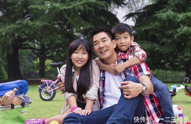 52岁任贤齐近照曝光,增肥35磅,啤酒肚抢镜!