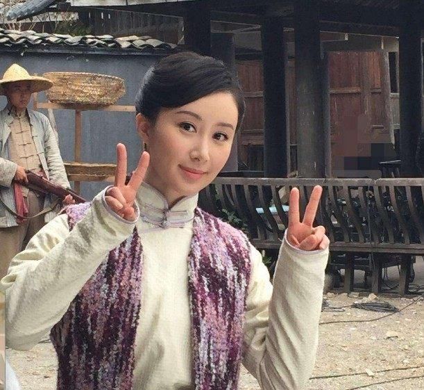 第一部《心如铁 这是一部民国题材传奇电视剧,舒畅首次突破以往的