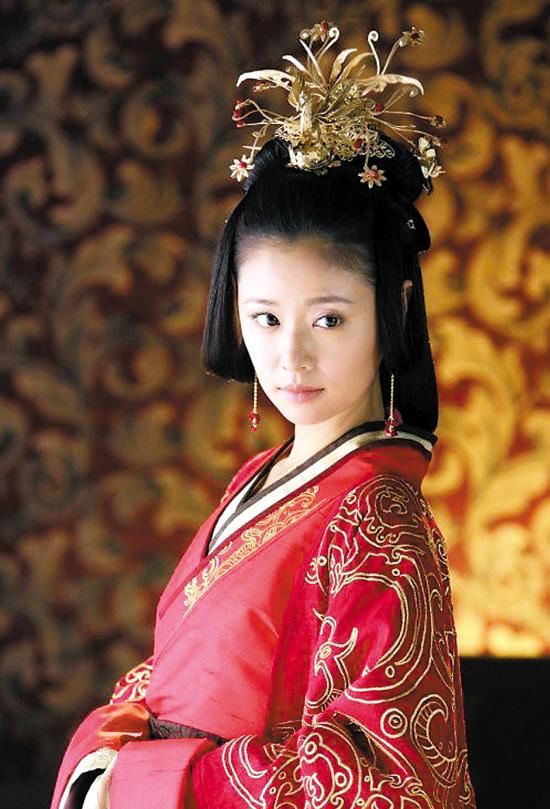 一介婢女成为皇后,竟是因为宦官不小心将名册放错.