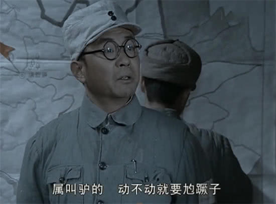 《亮剑》旅长为何会害怕手下的一个团长?这让赵刚有些捉摸不透!