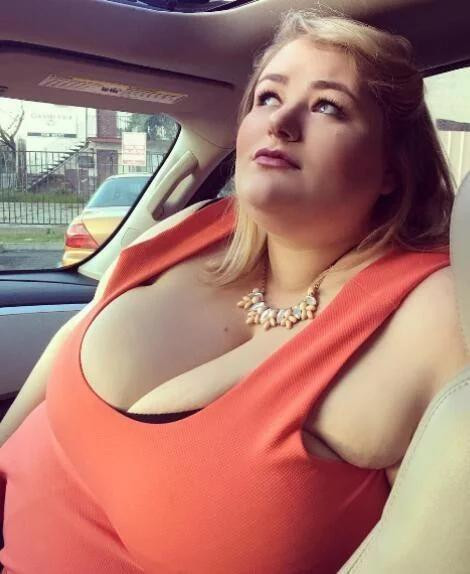 瑞达是一个开朗的姑娘,虽然因为喜欢吃甜食而肥胖,可瑞达觉得自己过的